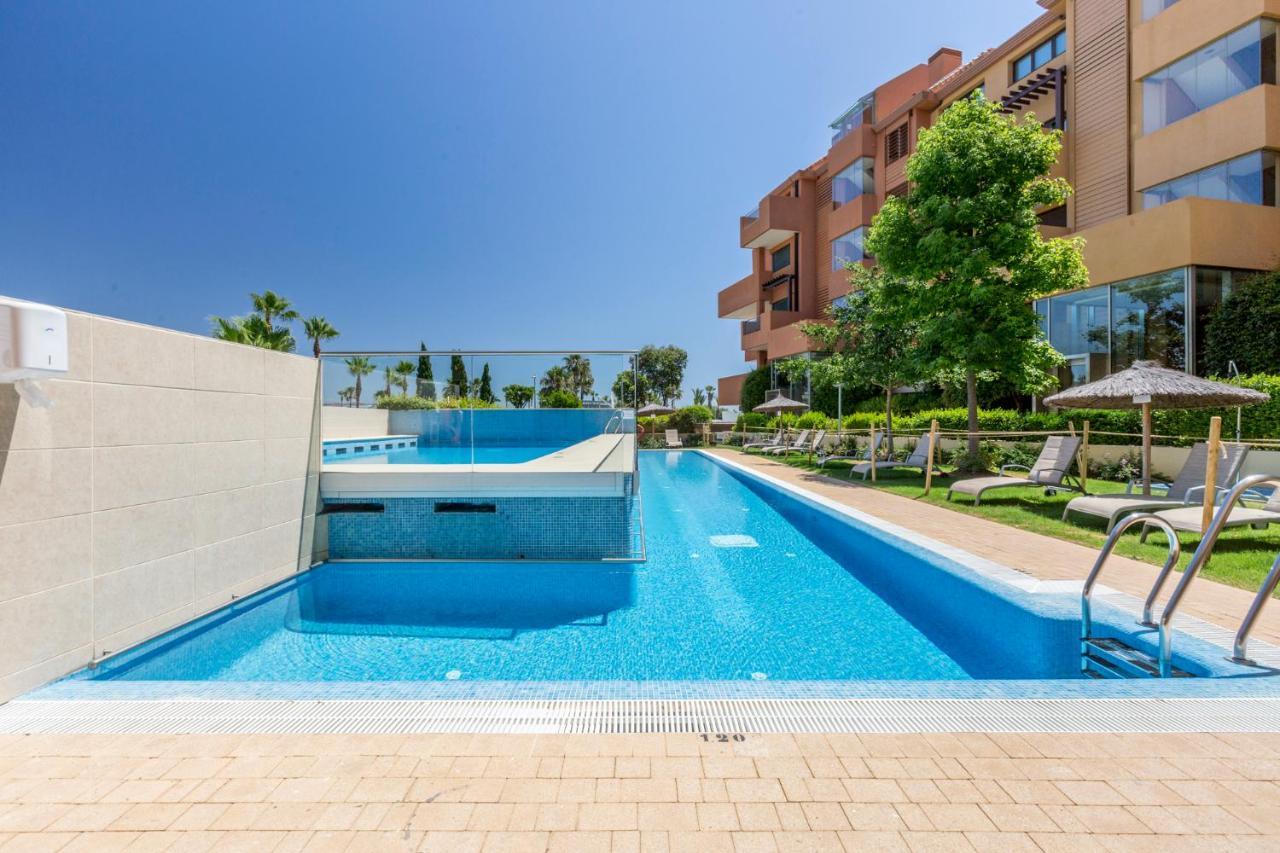 Ribera Del Marlin Apartment San Martin del Tesorillo Luaran gambar